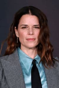 Neve Campbell